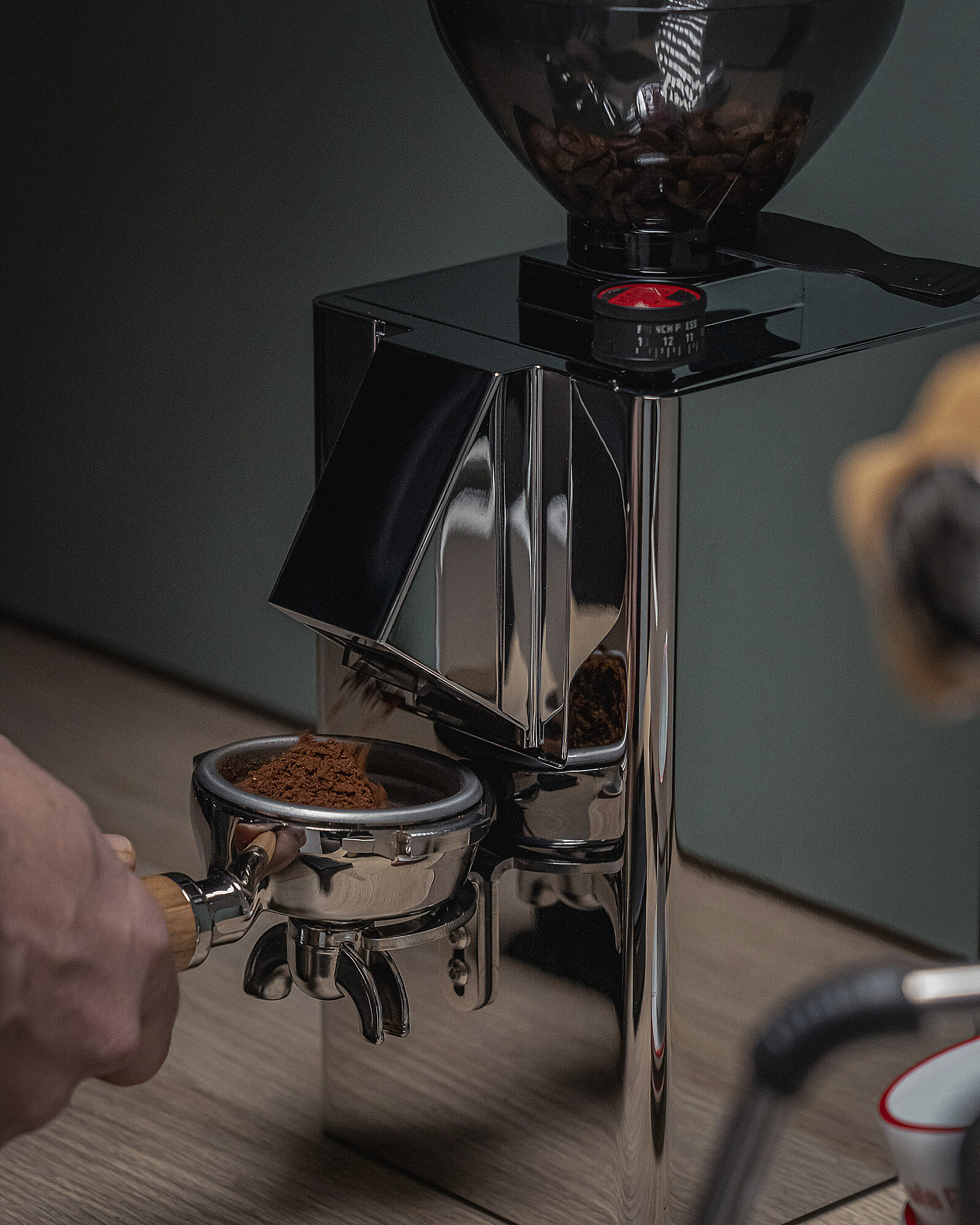 Кофемолка для леверной кофемашины La Pavoni