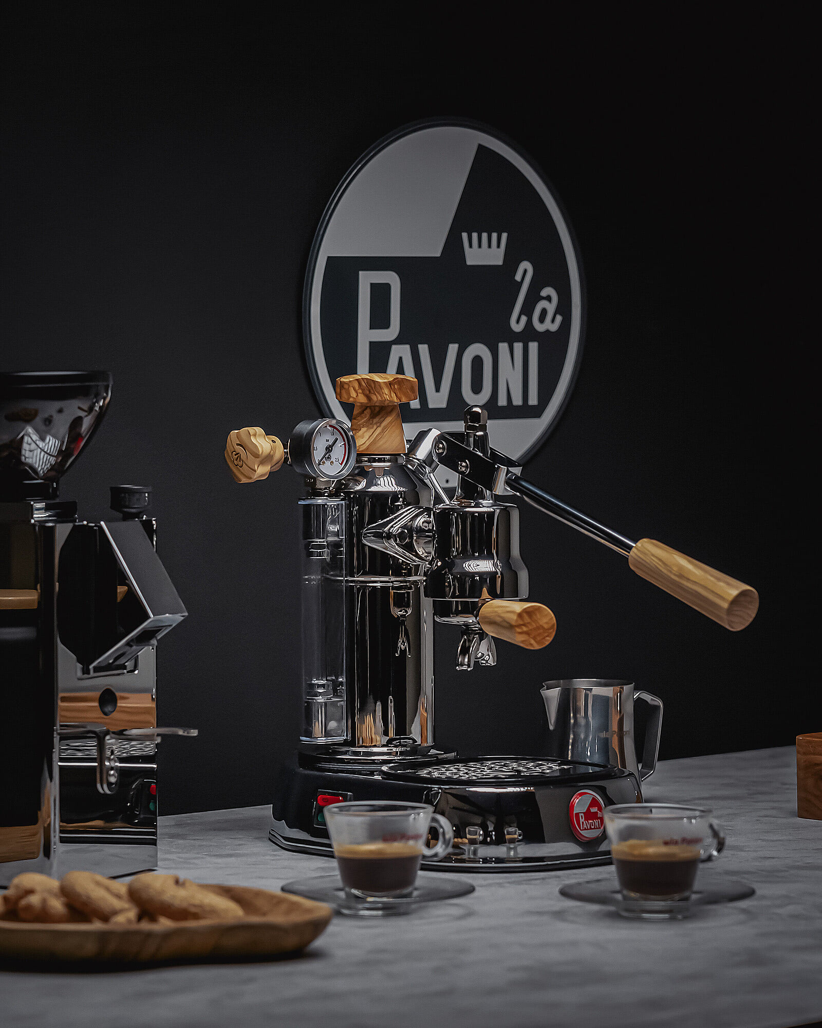 La Pavoni Europiccola — леверная кофемашина для дома