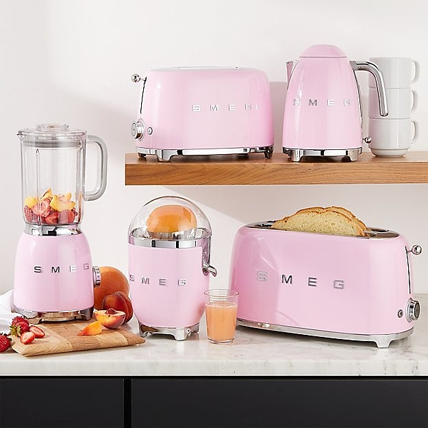 Скидка 20% при заказе комплекта малой бытовой техники Smeg
