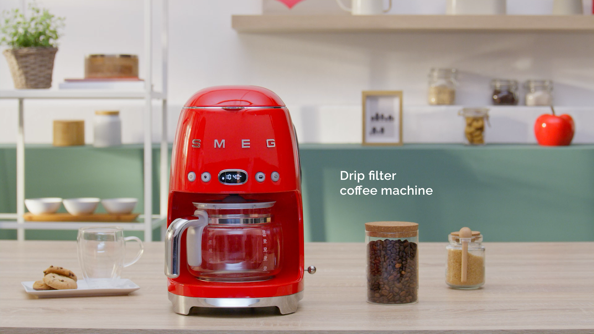 Aroma, таймер и подогрев в Smeg DCF02 Функции капельной кофеварки Smeg DCF02