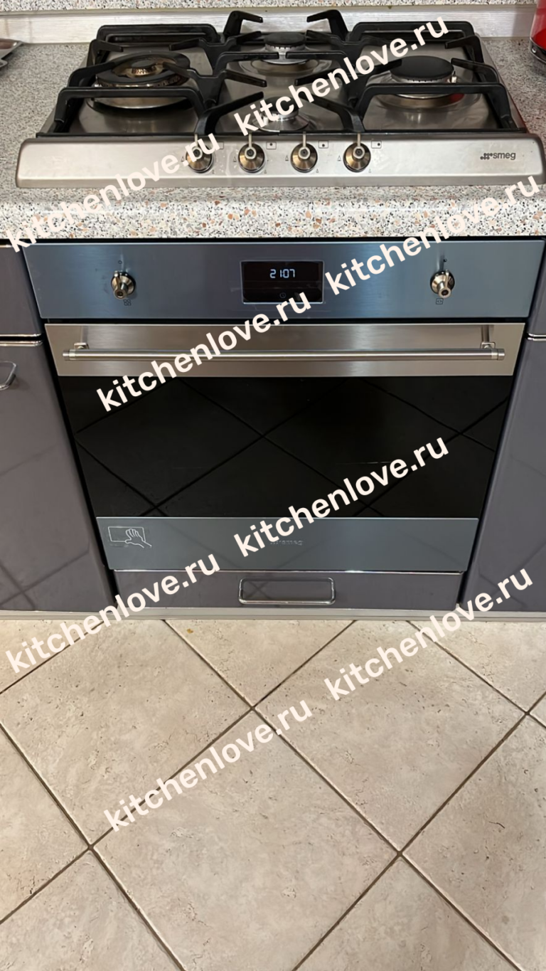 Отзыв о товаре Электрический духовой шкаф Smeg SOP6302TX